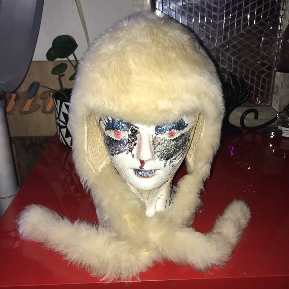 Extremely rare genuine VINTAGE mouton fur cap